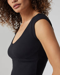 Sleeveless Cove V Neck